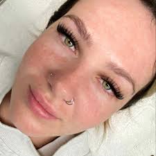 Blink twice if you're in love with these lashes 🤩 Sultry Sista wispy set  $130 Products by the best @lashlaneofficial . . . . #lashes  #lasheslasheslashes #lashextensions #lash #lashartist #lashtech #lashboss  #lashgoals #