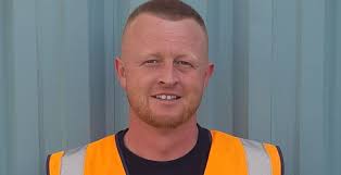 A day in the life... with Mark Archer, Mobile Fitter