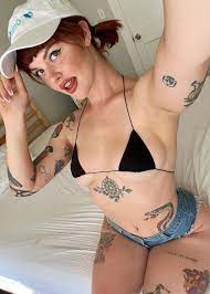 Sidney Summers - Free nude pics, galleries & more at Babepedia