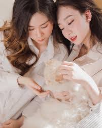 Cynthia Cao's Instagram, Twitter & Facebook