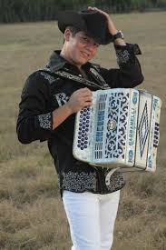 Écoutez les derniers titres, albums et images de remmy valenzuela. 21 Remmy Valenzuela Ideas Corridos Day And Mood Banda