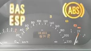 W168 Mercedes A Klasse Kontrollleuchte Bas Esp Abs Fehler Im Display Youtube