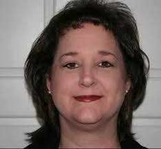 Traci Dellinger's Instagram, Twitter & Facebook