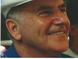 Robin Kittell's Instagram, Twitter & Facebook