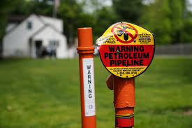 Gas stations report shortages as pipeline shutdown drags on nationally overnight, aaa reported the average price of regular unleaded is $2.98 per gallon — an increase of about a penny. Ikrov0j0d7yowm