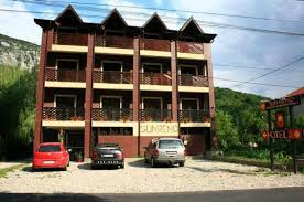 Cazare ieftina la hotelurile din baile herculane (banat, romania) 2021. Cazare BÄile Herculane Valea Cernei Contact Direct Romania Tonight Ro