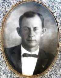 Slave Frank kills his master John Hyde. To be returned to Uriah Burns in  Merrimack here in Franklin County.  Missouri_Gazette_and_Public_Advertiser_Wed__Oct_20__1819_