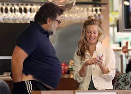 Russell crowe looks almost unrecognizable with a white beard while playing tennis with girlfriend britney. We Are Wondering What Happened To Russell Crowe Real Talk Time