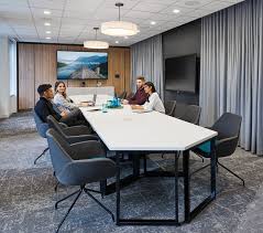 A Look Inside Inscape S Modern Toronto Office Showroom Showroom Interior Design Office Interior Design Conference Room Design