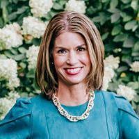 Sarah Mckinstry's Instagram, Twitter & Facebook