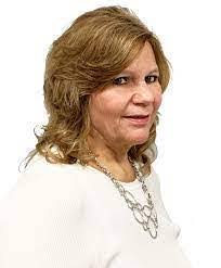 Sharon Berrier's Instagram, Twitter & Facebook