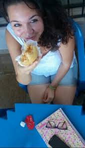 Universitários: Como vivem? O que comem?