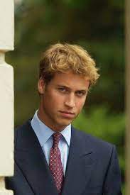 Prince william and kate were reminded of their family dog as they traveled back to the university where they fell in love 20 years ago. 12 Prince William Young Ideen In 2021 Prinz William Prinz William Und Kate Prinzessin Diana