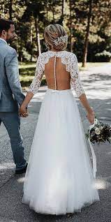 Because buyers and seller's transact directly, without a middleman, the buyer saves more, and the seller makes more. 15 Gorgeous Country Wedding Dresses You Ll Love Emmalovesweddings Kleider Hochzeit Hochzeit Hubsche Brautkleider