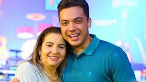 Vídeo oficial da música eu pulo, eu passo, vencedora do reality hit estourado skol.ouça no seu aplicativo favorito: Apos Ser Acusada De Dever Para Funcionarios Mae De Wesley Safadao Quita Divida