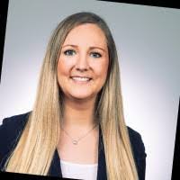 Eileen Hochberg's Instagram, Twitter & Facebook