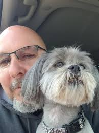 I got a v6 max and I haven't really noticed a difference from the V3 other  than there are only 4 apps instead of 5. Anyone else know what the  differences are?