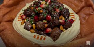 Hummus with Meat
