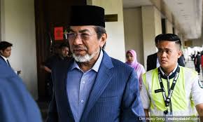 Sabah chief minister datuk seri musa aman, meanwhile, in a statement today, urged all district state disaster committees and community #fires #musa aman #sabah fire and rescue department. Malaysiakini Letter The Strangest Reason To Drop Charges Against Musa Aman