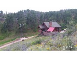 Properties matching your search have an average property price of $2,263,844 and a price per acre of $13,525. 10 Colorado Summer Log Cabins That Could Be Yours Trelora Real Estate