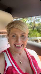 A sweaty update from my car today about the @ignitionapp_ masterclass for  my community of small and solo accounting practice owners. The temp hit  33.5 degrees but being a little late travelling home ...