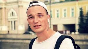Об этом лайфу сообщил источник. Prankera Edvarda Bila Obvinili V Moshennichestve Kriminal Ren Tv