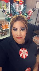 Having our “Friendsgiving” at my job! Everything delicious🦃🍰🥮