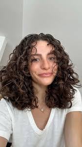 Justine MacDonald (justinemacd)