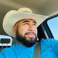 What are good lawn care, pest control, and internet services in Burleson?