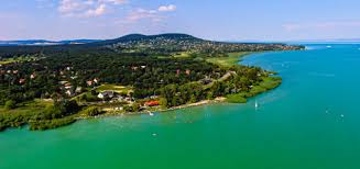 A dunakanyar térképe és kalauza a kanyargo. Elindult A Balaton Atuszas