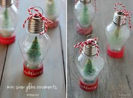 30 Beautiful Diy Ways To Upcycle Lightbulbs Light Bulb Crafts Recycled Light Bulbs Diy Light Bulb