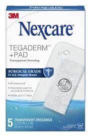 Hold the dressing by one of the side tabs and remove the printed liner to expose the adhesive border. Nexcare Tegaderm Pad Transparent Dressing 3m United States