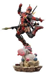 Browse marvel's comprehensive list of deadpool comics. Deadpool Deluxe Art Scale Statue By Iron Studios Sideshow Collectibles