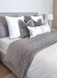 Buy modern decorative bedspreads and get the best deals at the lowest prices on ebay! 6 Easy Steps For Making A Beautiful Bed Zdesign At Home