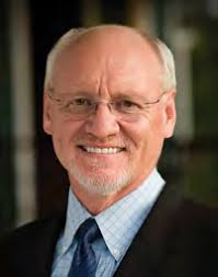 TO WIN GLORIOUS TRIUMPHS, EVEN THOUGH CHECKERED BY FAILURE >> P. 18 THE  MAGAZINE OF THE JON M. HUNTSMAN SCHOOL OF BUSINESS