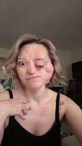 Nicole Schoonmaker's Instagram, Twitter & Facebook