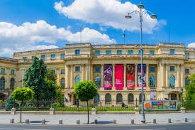 Historische bauwerke, inspirierende museen und bekannte wahrzeichen haben wir hier für sie. Die Top 10 Sehenswurdigkeiten Von Bukarest Franks Travelbox