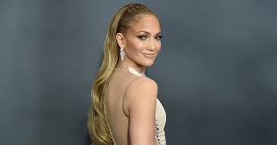 There was something about the super bowl that felt so electric, appleton said in the video. Jennifer Lopez Gets New Shorter Haircut For Super Bowl
