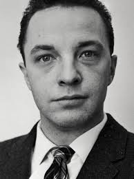 Paul Avery's Instagram, Twitter & Facebook