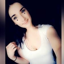 Keara Johnson's Instagram, Twitter & Facebook