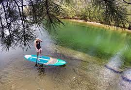 A Refreshing Swimming Spot In South Carolina Lake Jocassee Has The Clearest Most Pristine Water South Carolina Travel Best Swimming South Carolina