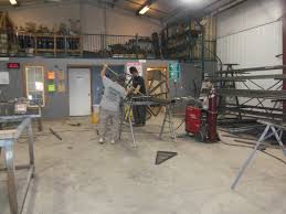 Frontier fence company is a licensed and insured professional fence contractor specializing in residential and commercial fencing needs. Frontier Fence Officefence Twitter