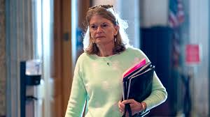 Lisa Murkowski announces she will vote against Pete Hegseth