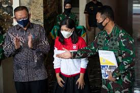 Komisi I Dukung Unair Bin Dan Tni Ad Tindak Lanjuti Temuan Obat Covid 19 Halaman All Kompas Com