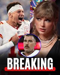 A few #Swifties are coming for #PatrickMahomes for not getting the ball to  #TravisKelce. They are saying it's jokes, but we fail to see the humor here.