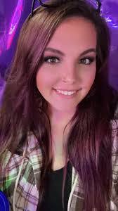 Kris Goodson's Instagram, Twitter & Facebook