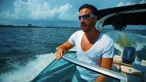 Etliche fans bemerkten aber schnell eine ähnlichkeit zu einem hit von matthias reim. Schlager Fur Alle Michael Wendler Egal Facebook