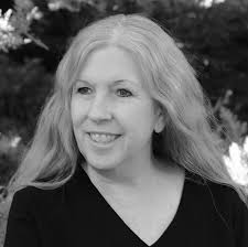 Mysteries, Midsummer Sun and Murders: A Cozy Mystery Anthology: 2 (Aye Alba  Anthologies) : Marshall, R B, Avis, Hillary, Brown, Benedict: Amazon.in:  Books