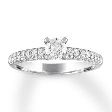 With the de beers aura 2 carat diamond ring, 50 per cent more of the diamond is visible than in a 1 carat version (£29,500). Diamond Engagement Ring 7 8 Ct Tw Round Cut 14k White Gold Kay