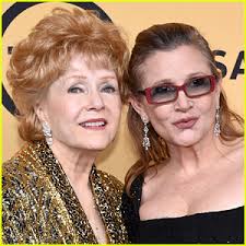 Debbie Reynolds Had Christmas Dinner Table Set for Carrie Fisher Before  Their Deaths